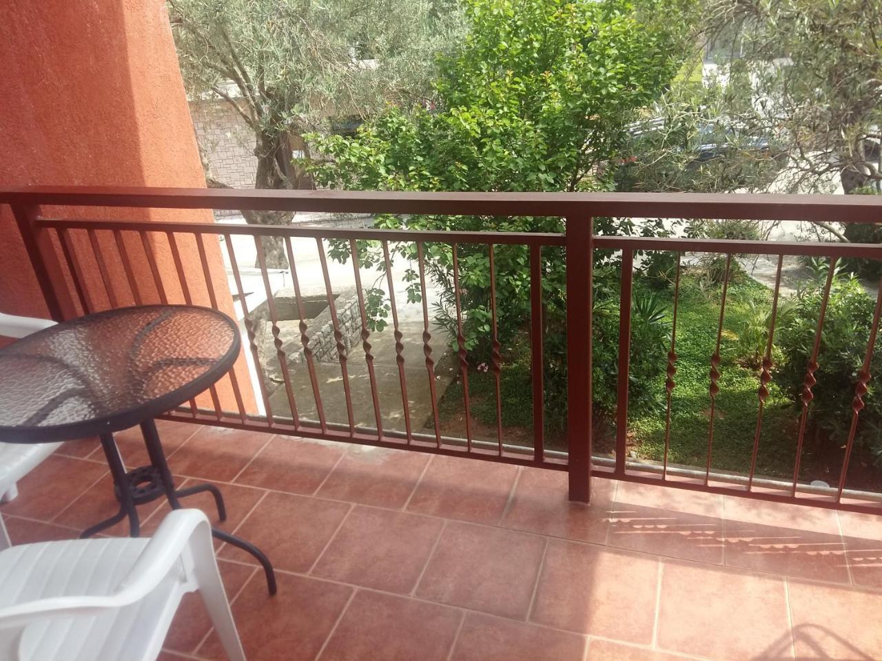 Lazar Apartments Petrovac Eksteriør bilde