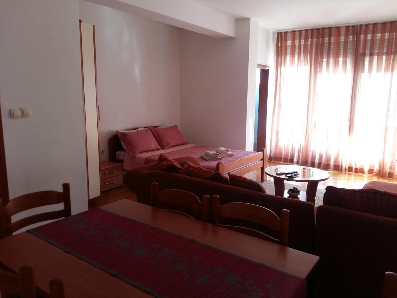 Lazar Apartments Petrovac Eksteriør bilde