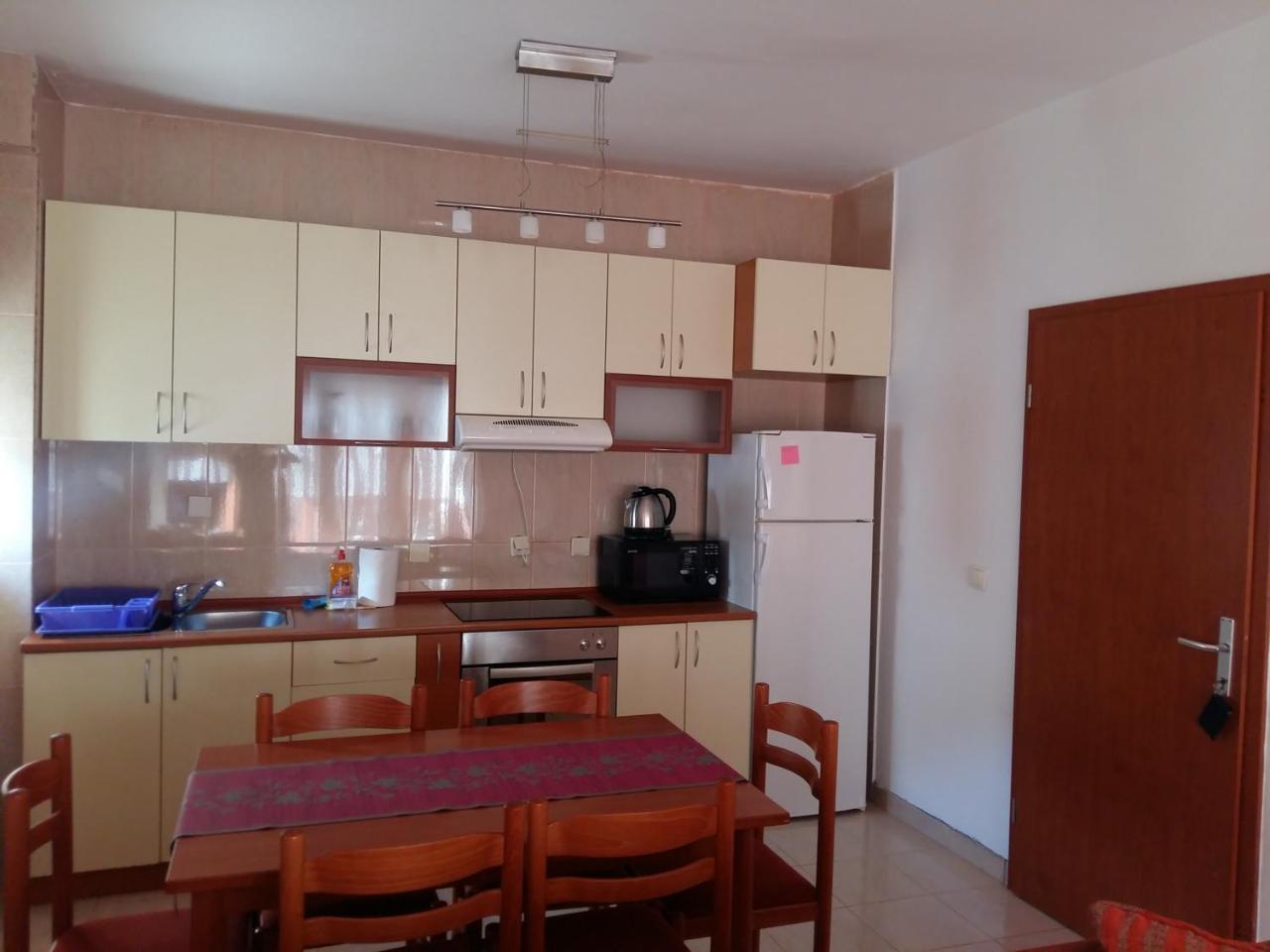 Lazar Apartments Petrovac Eksteriør bilde